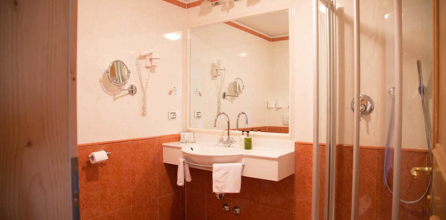 Hotel Schoenblick Rodengo Luaran gambar